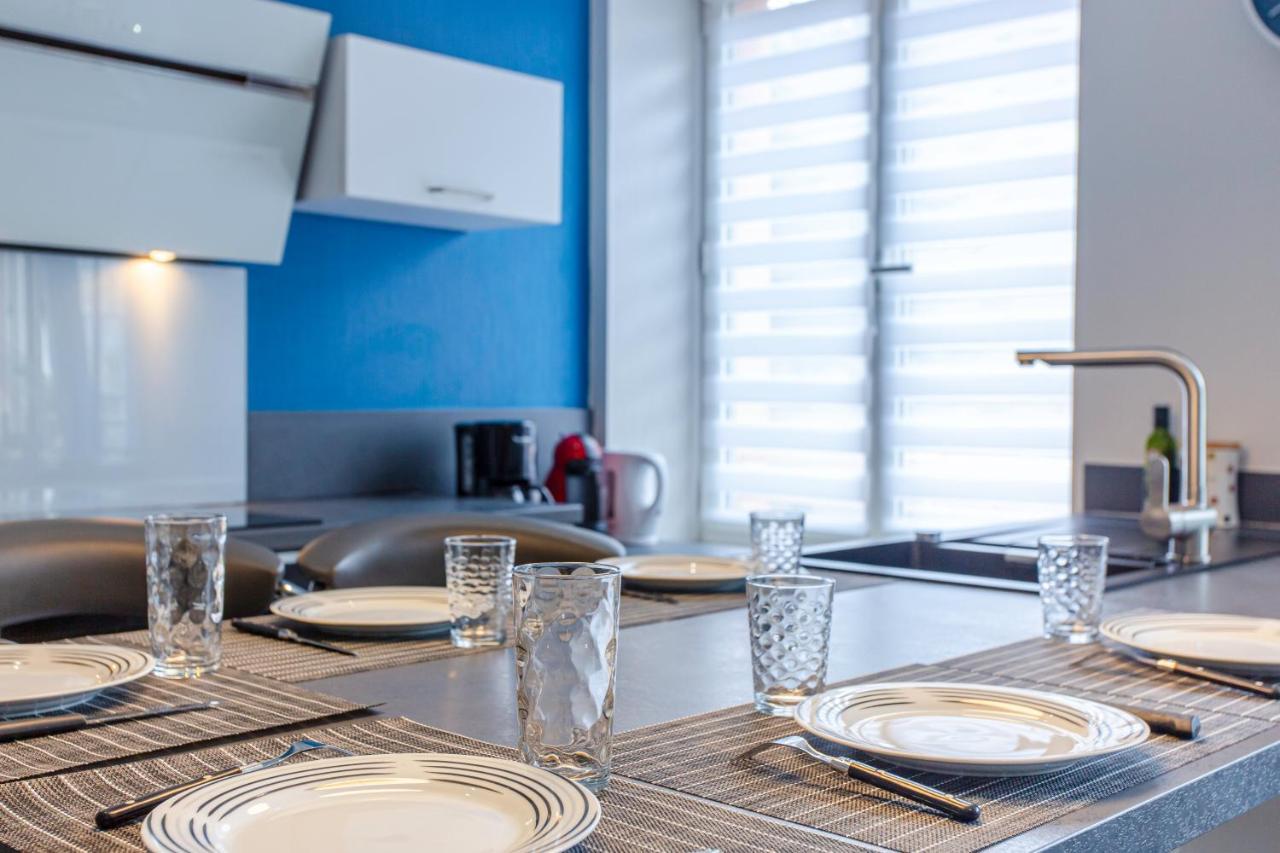 Le Grand Bleu - 3 Min Gare - Stationnement Facile - Fibre Internet - 4 Televisions - Lave Vaisselle Apartment Lorient Exterior foto